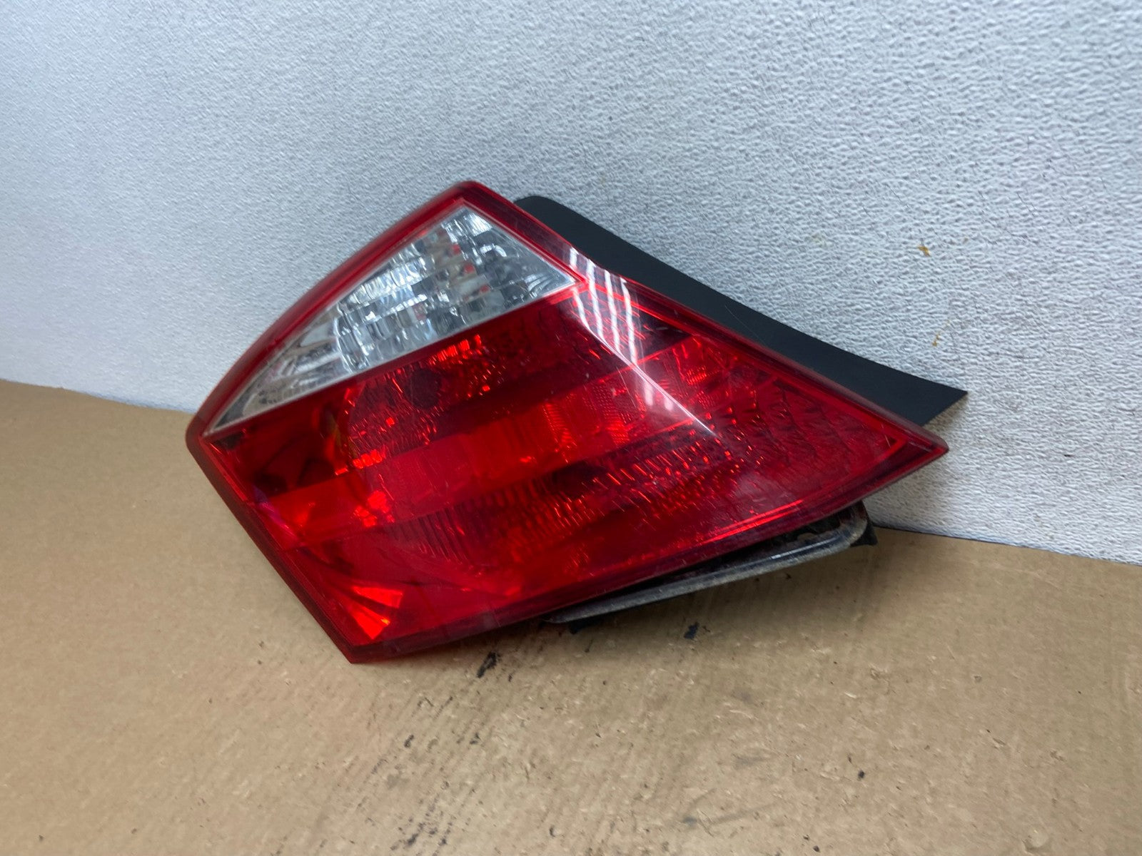 2008 to 2010 Honda Accord Coupe Left Driver LH Side Tail Light AG2474 LK1