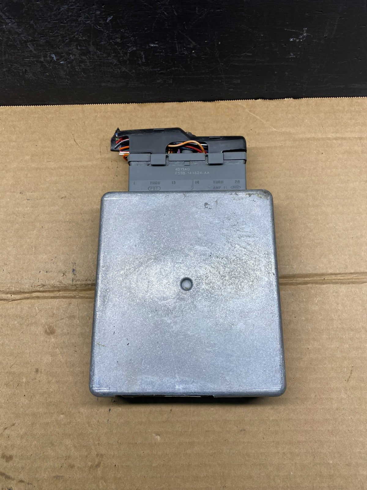2004 Ford Mustang 4.6L Engine Control ECU Computer ECM 4r3a-12a650-aca AD3427 DG0
