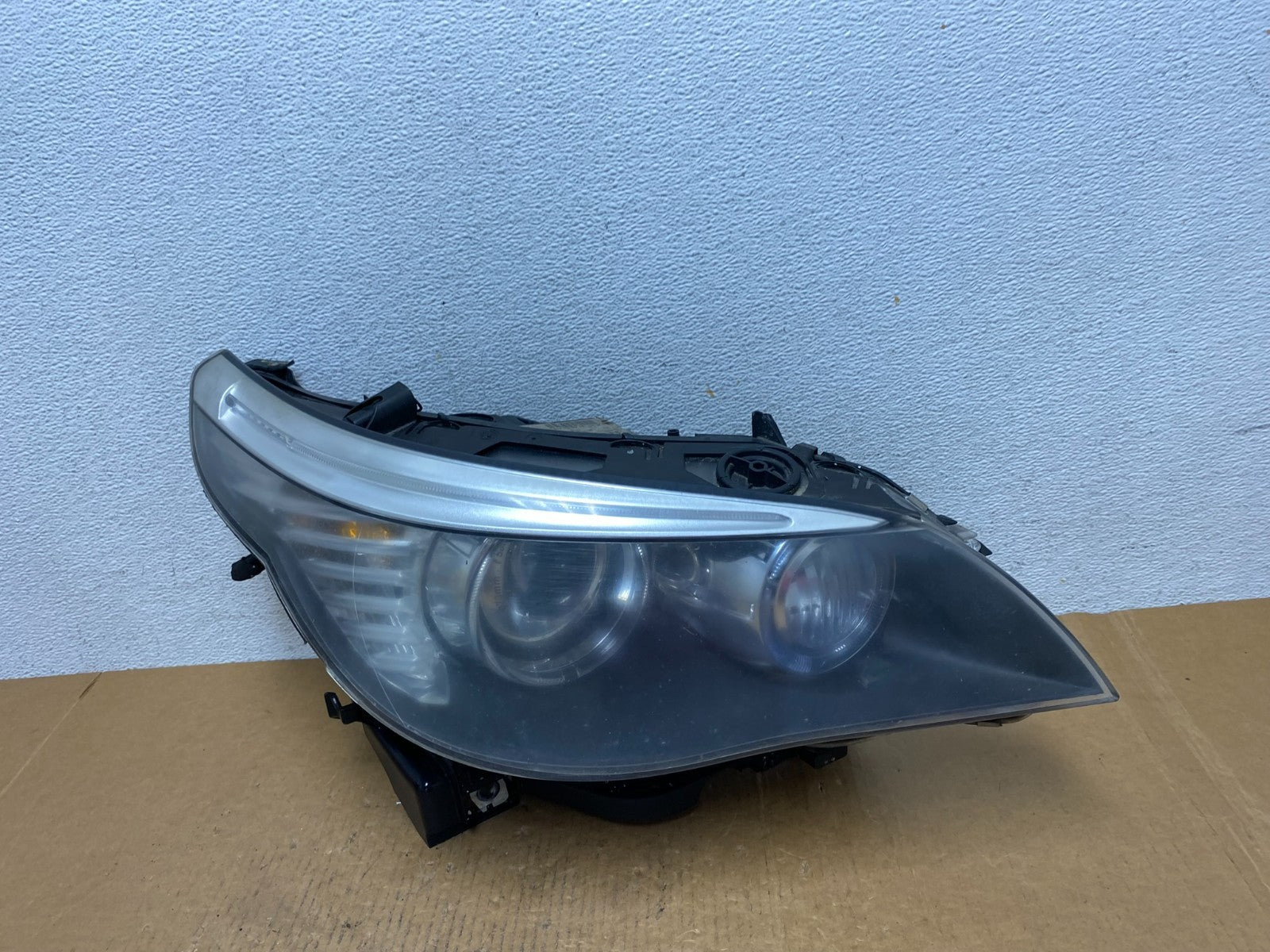 2008 to 2010 Bmw 5 Series 535I 550I AFS Xenon Hid Right Headlight AE0554 DW0