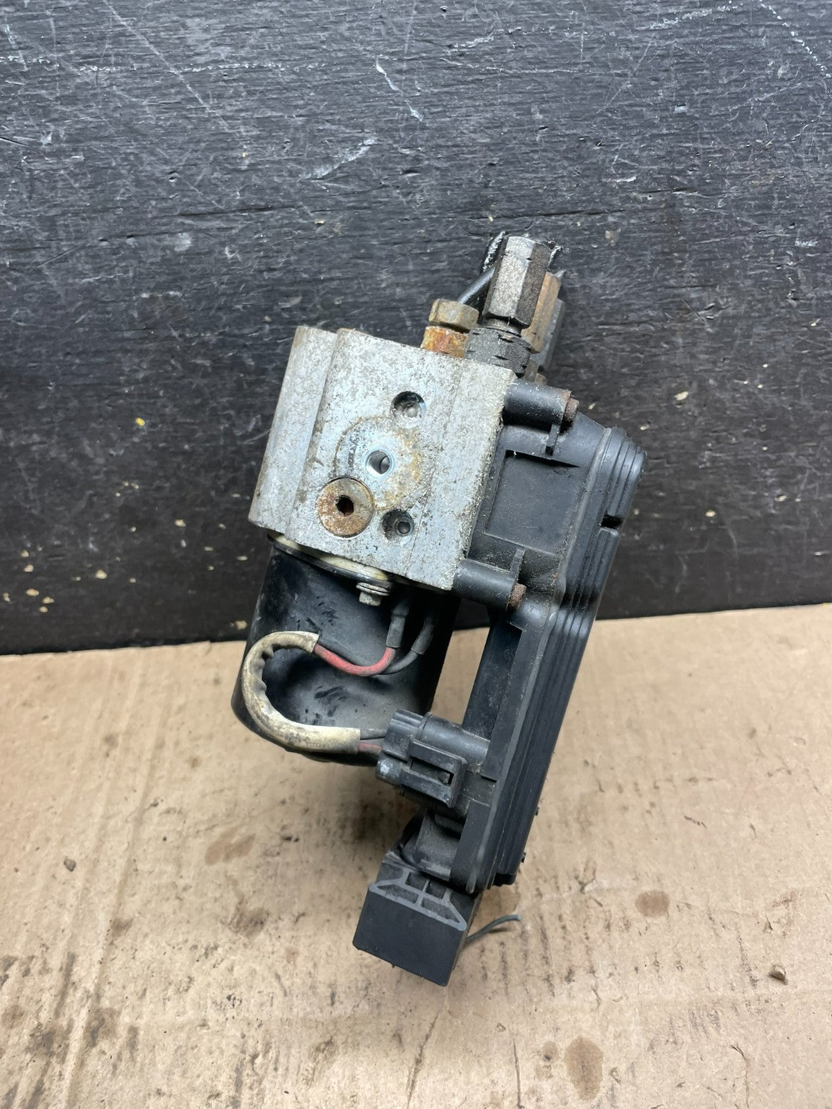 2006 2007 Ford E250 E350 Anti-Lock ABS Antilock Brake Pump U1319 PS3