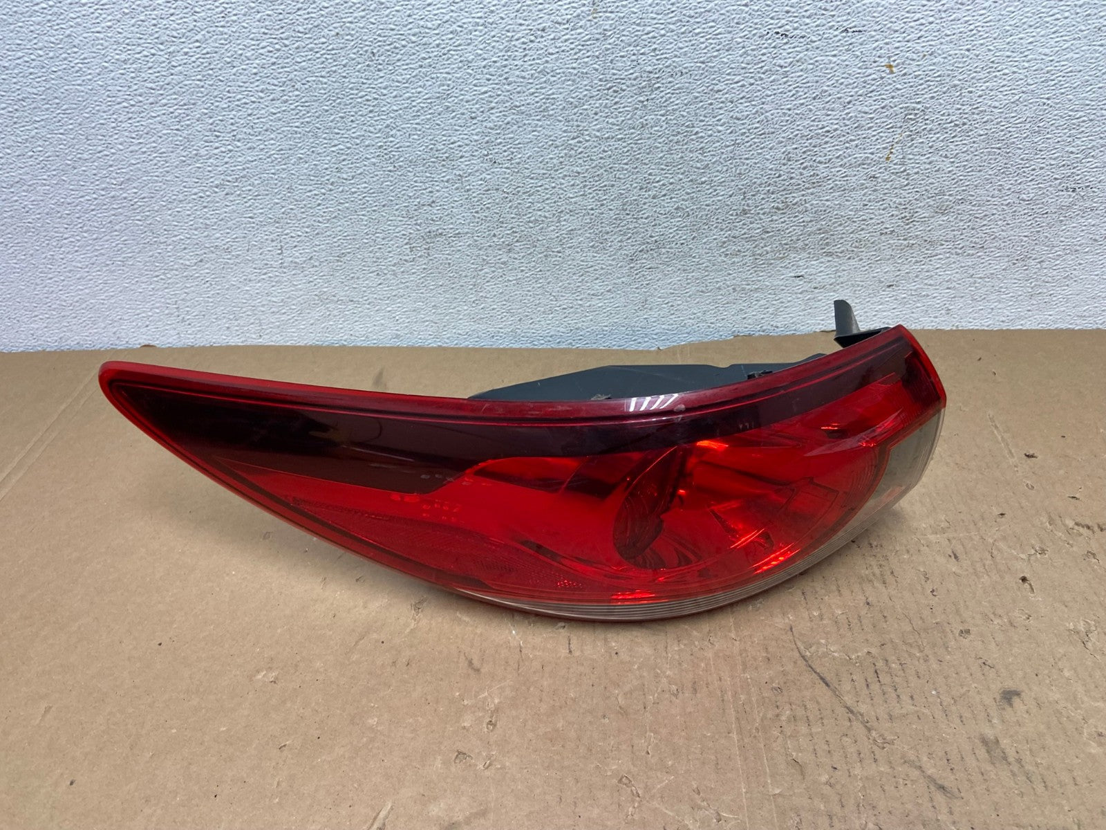 2014 to 2017 Mazda 6 Left Driver Lh Side Tail Light AD8024 LK0