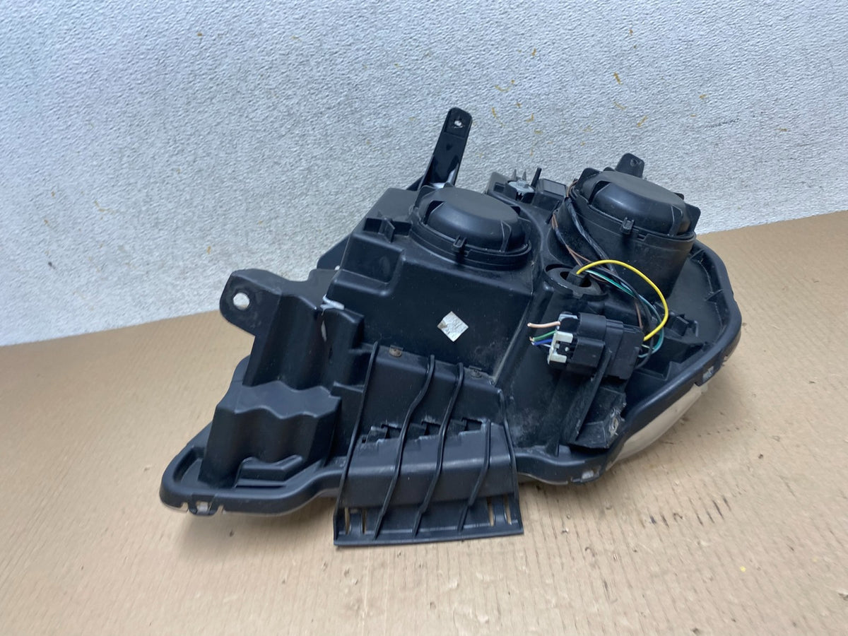 2010 to 2015 GMC Terrain Halogen Passenger Right Rh Side Headlight AJ2515 DW7