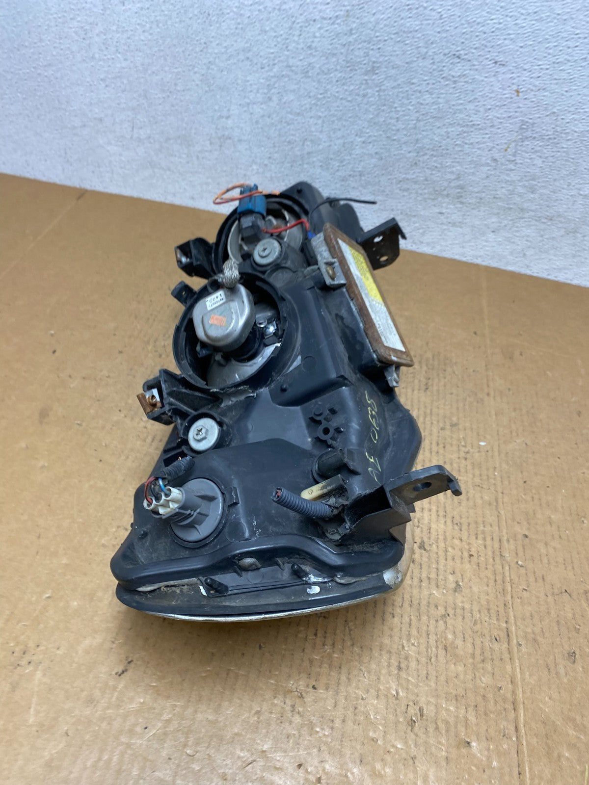 2002 to 2003 Acura TL Driver Left LH Side HID Xenon Headlight AE0638 DW7