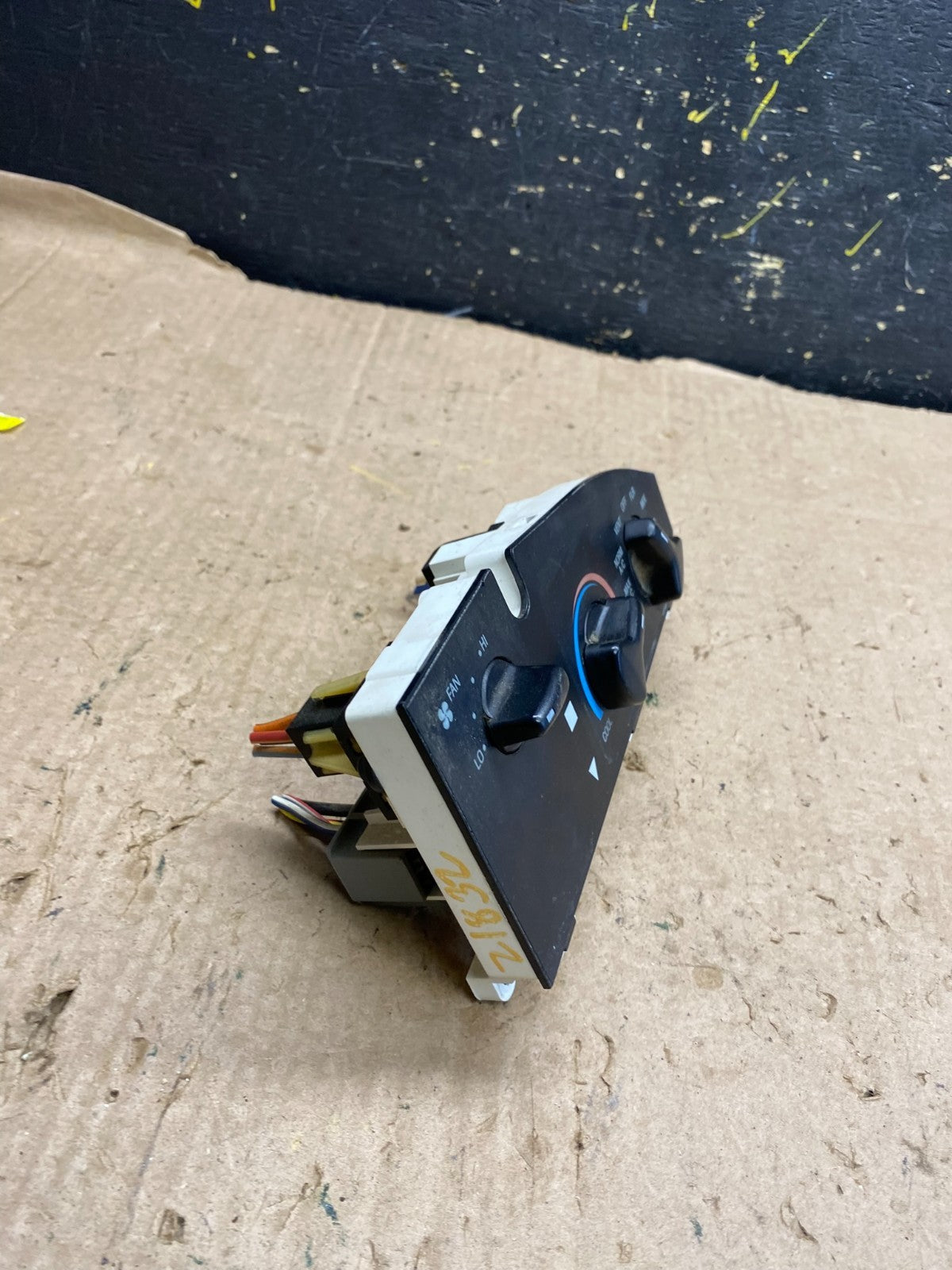 1997-2014 Ford Van Econoline E150 E250 Heater Climate Fan Control Z1832 DG1