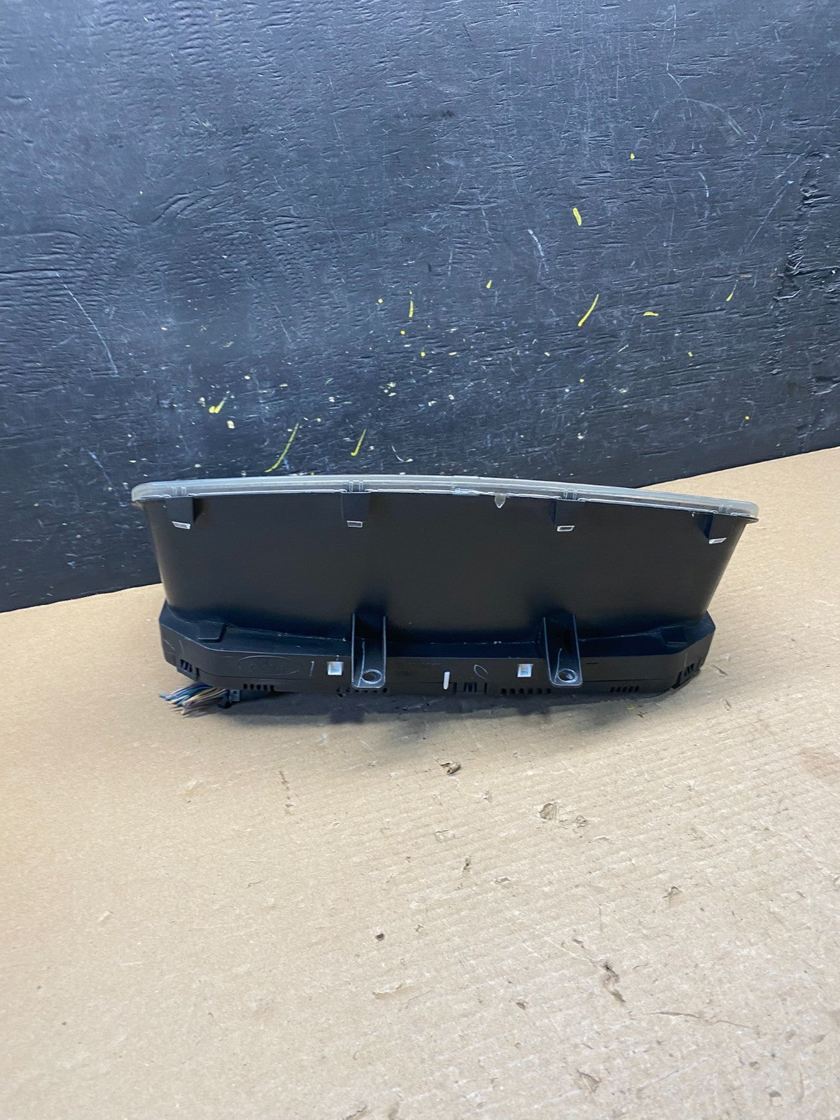 2007 2008 Ford  Expedition Speedometer Cluster Gauge OEM s6529 DG3