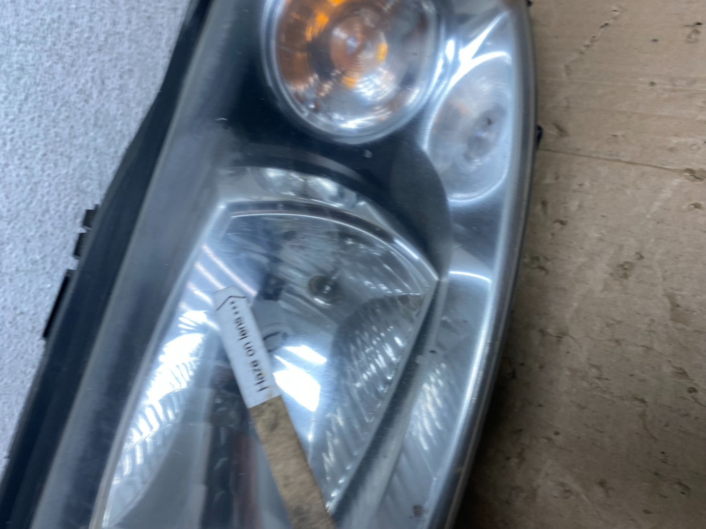 2005 to 2009 Volvo S60 Left Halogen Driver Side Headlight AE9247 DW4