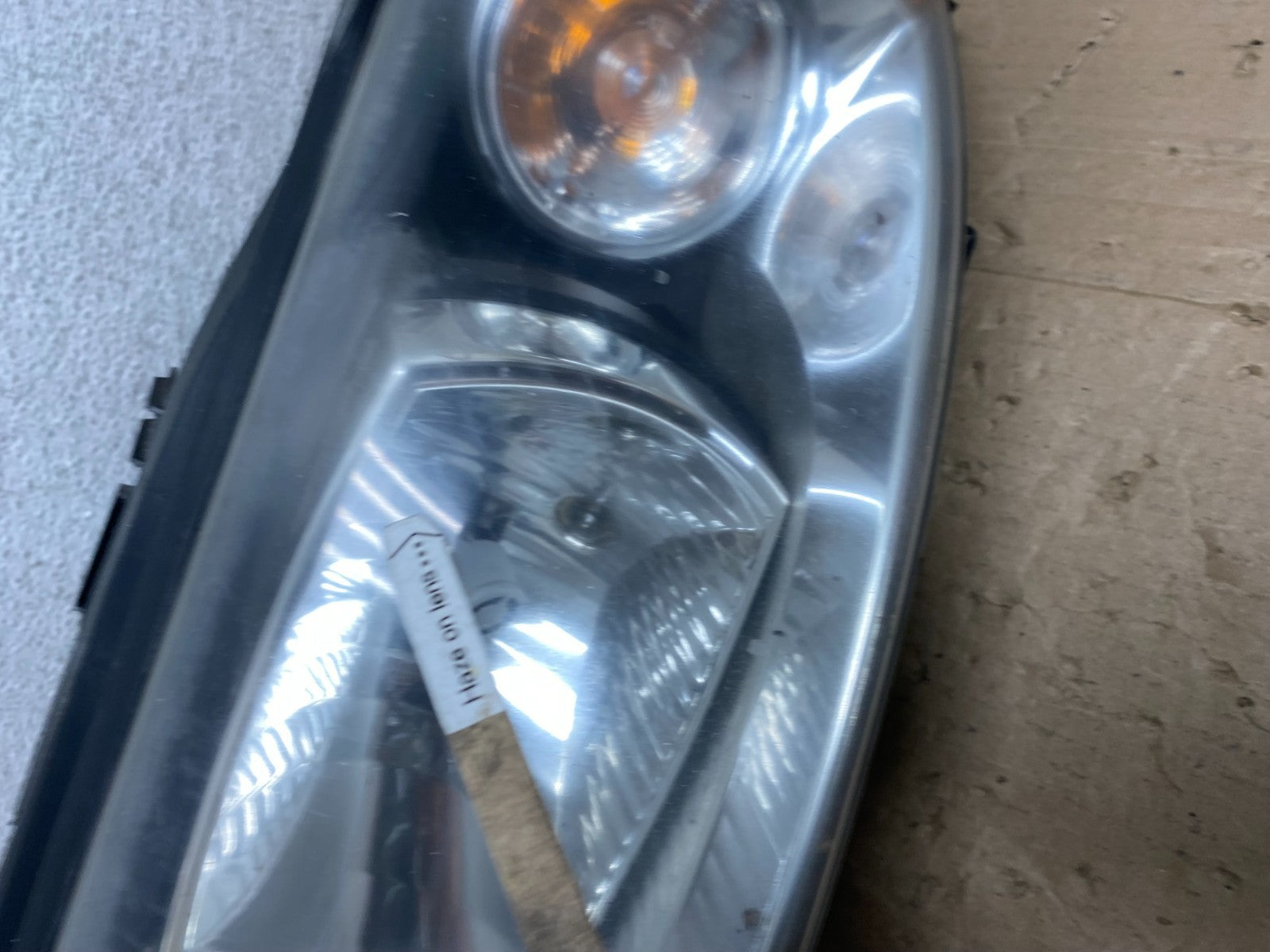 2005 to 2009 Volvo S60 Left Halogen Driver Side Headlight AE9247 DW4