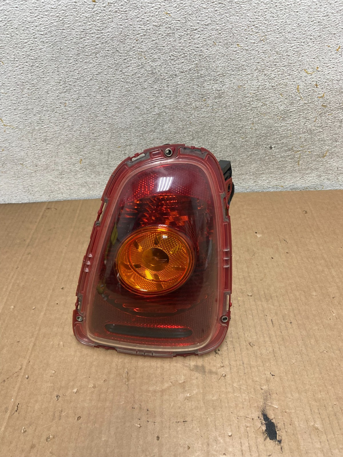 2007 2008 2009 2010 Mini Cooper Right Passenger Rh tail light AI8498 LK0