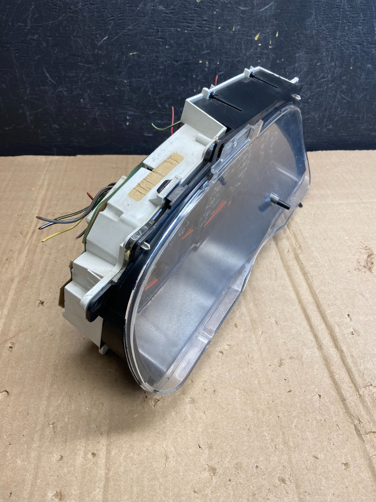 2001-2002 Ford Econoline E250 E350 Van Speedometer Instrument Cluster ad7151 DG3