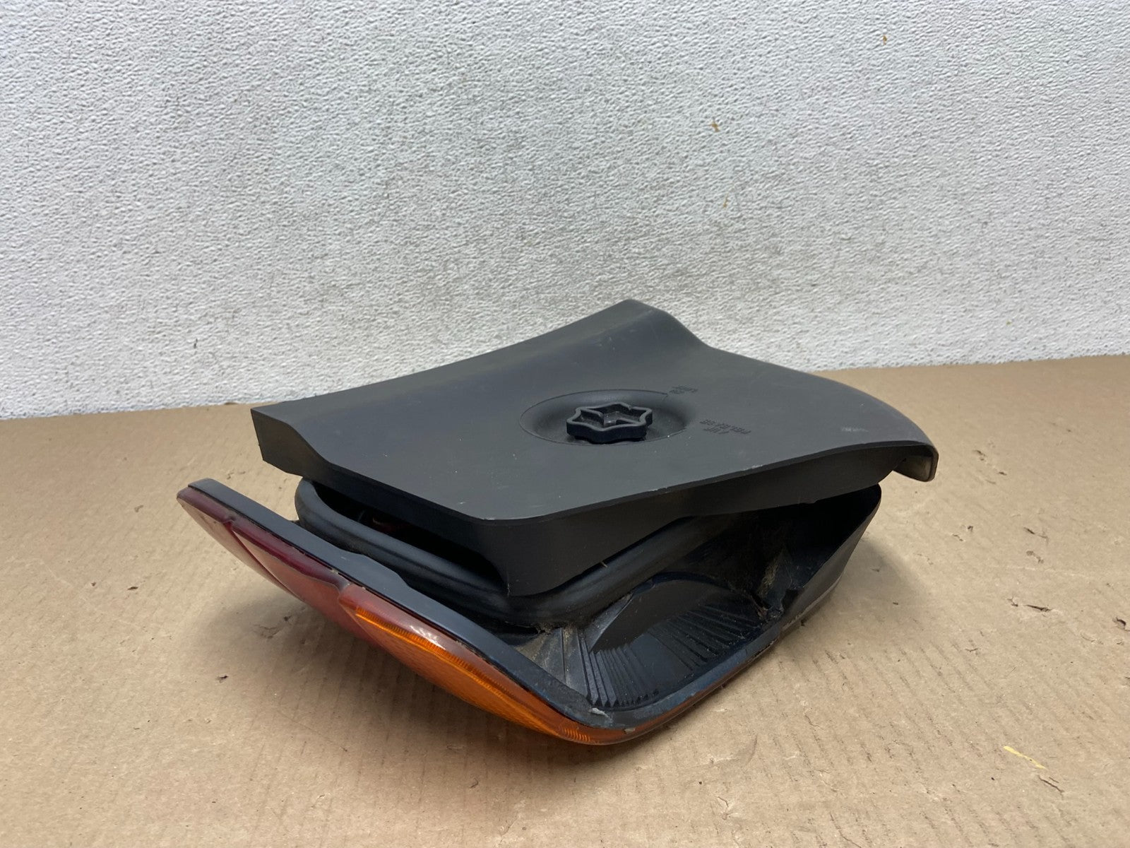 1995-1999 BMW E36 318ti Compact Hatchback Left Driver LH Tail Light OE AG5895 DG4