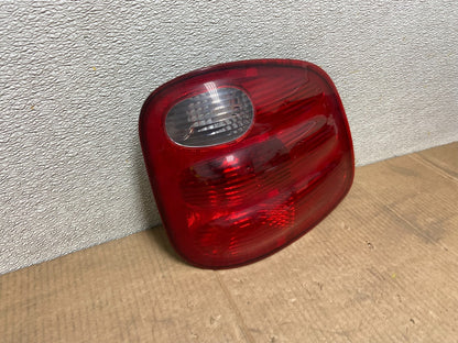 1997 to 1999 Ford F150 F-150 Right Passenger RH Side Tail Light Oem AA6464 DW2