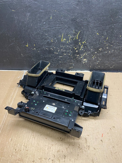 2010-2012 Ford Taurus Front Center Console Climate Radio Control Panel AB5510 DG6
