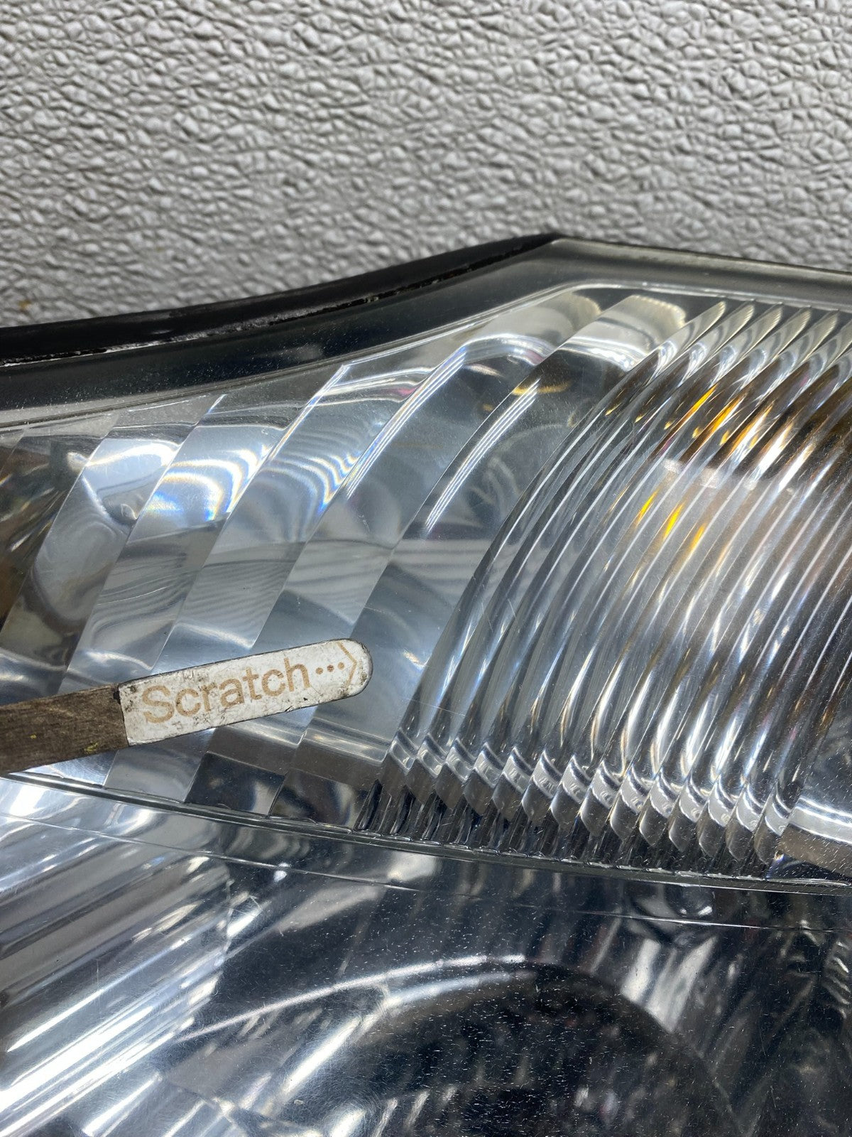 2004 to 2007 Nissan Armada Left Driver Lh Side Headlight Halogen X6702 DW4