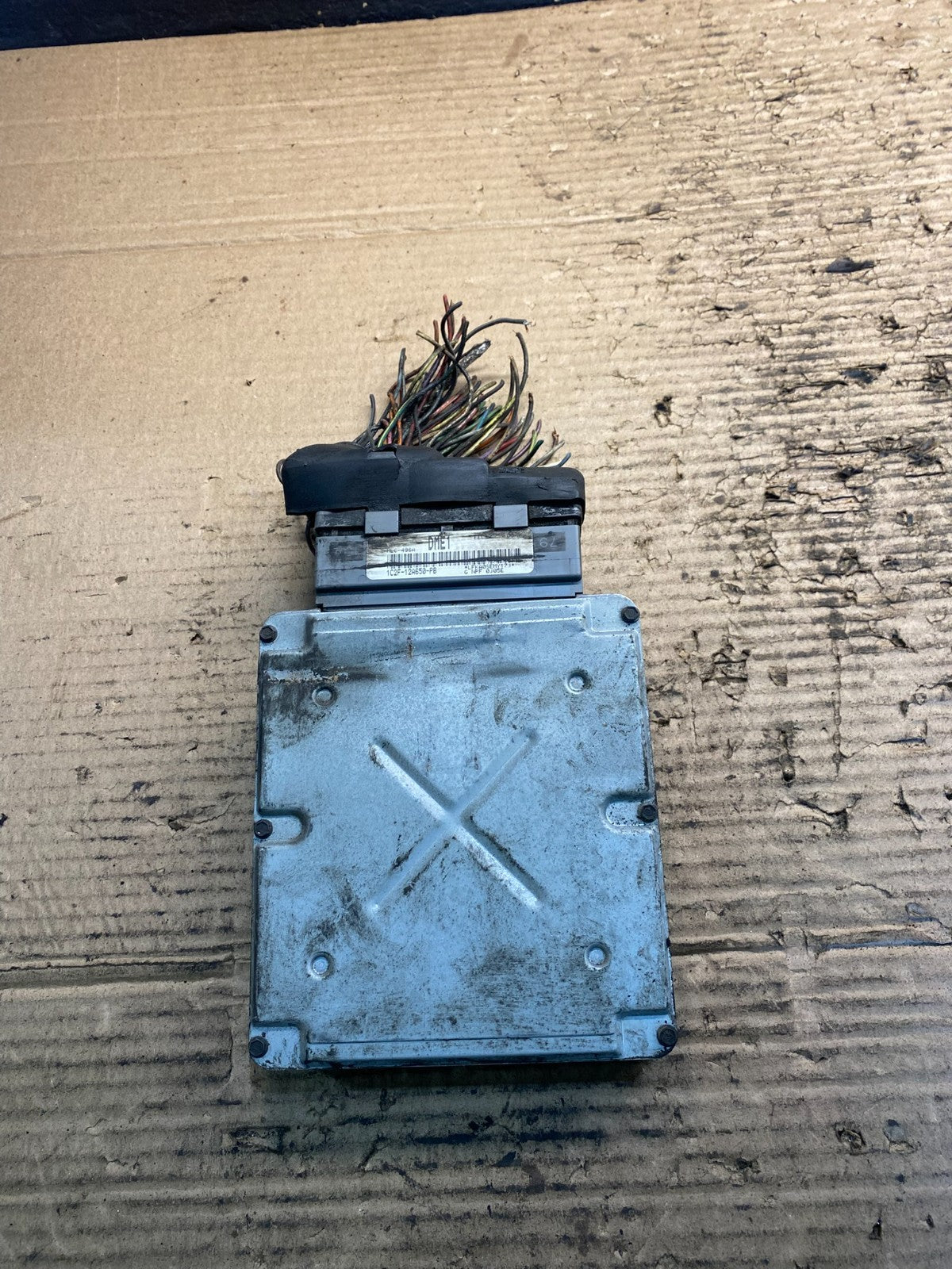 2001 Ford E250 E350 5.4L Van Engine Control ECU 1C2F-12A650-PB  aa5458 DG0