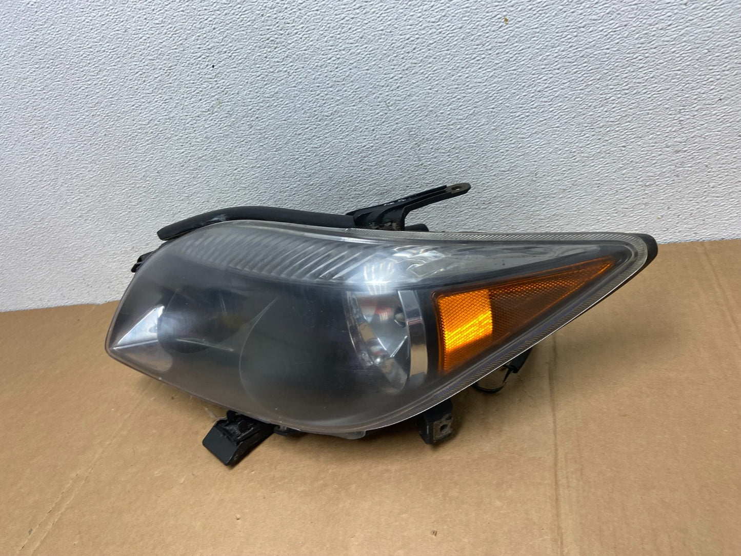 2005 2006 2007 Scion Tc Left Driver LH Side Halogen Headlight AC8375 DW1