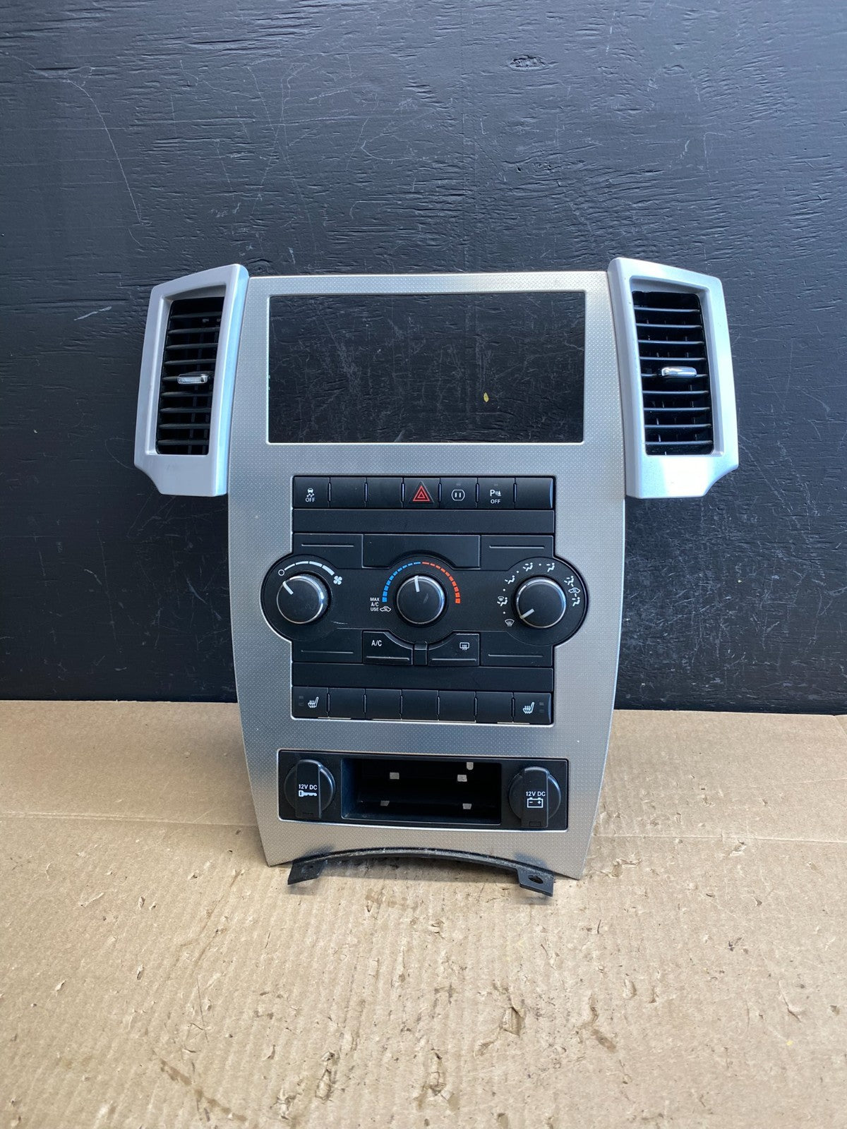 2008 to 2010 Jeep Grand Cherokee Center A/C Heater Climate Control AC9098 DG0