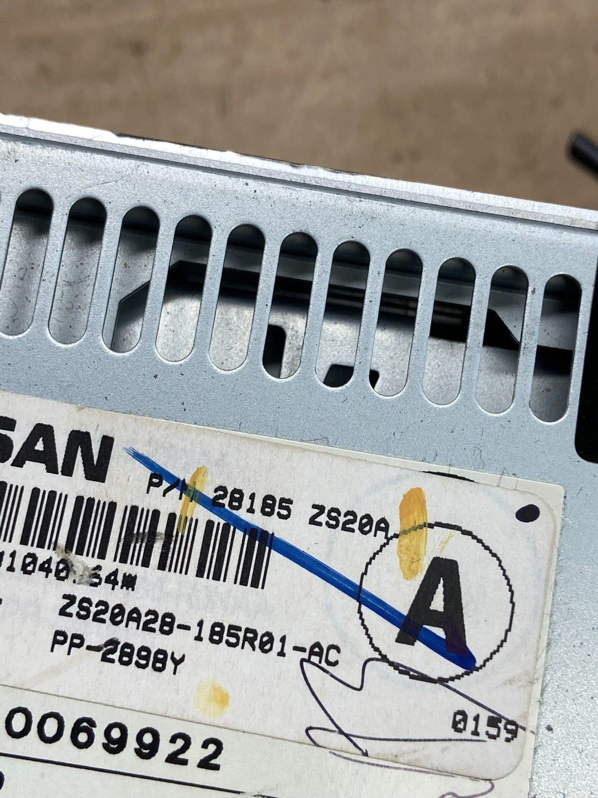 2008 to 2012 Nissan Xterra AM FM CD Player Radio Receiver AH3612 DG5