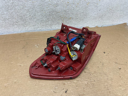 2016 to 2018 Kia Sedona Right Passenger RH Side Tail Light AH8507 DW6