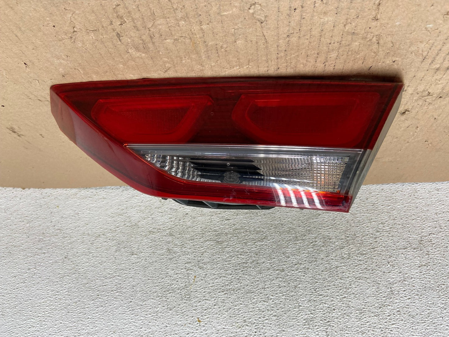 2017-2018 Hyundai Elantra Right Passenger RH Side Inner Tail Light AF3205 LK0