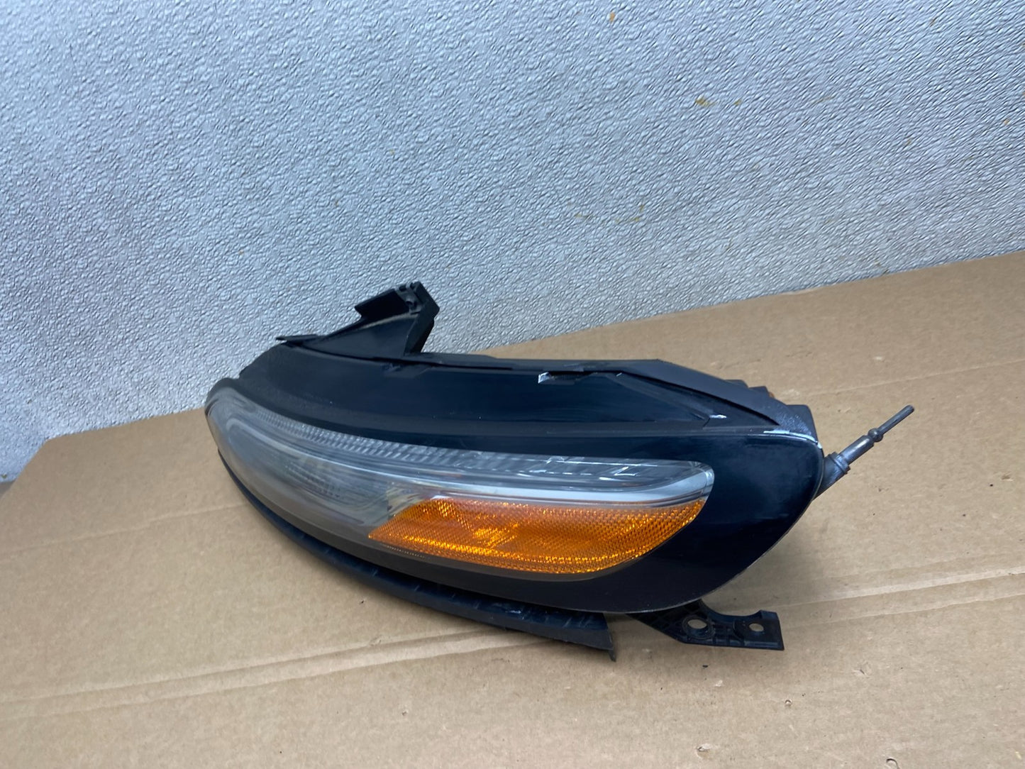 2014 - 2018 Jeep Cherokee Left Driver LH Side LED Headlight AB3485 DW1