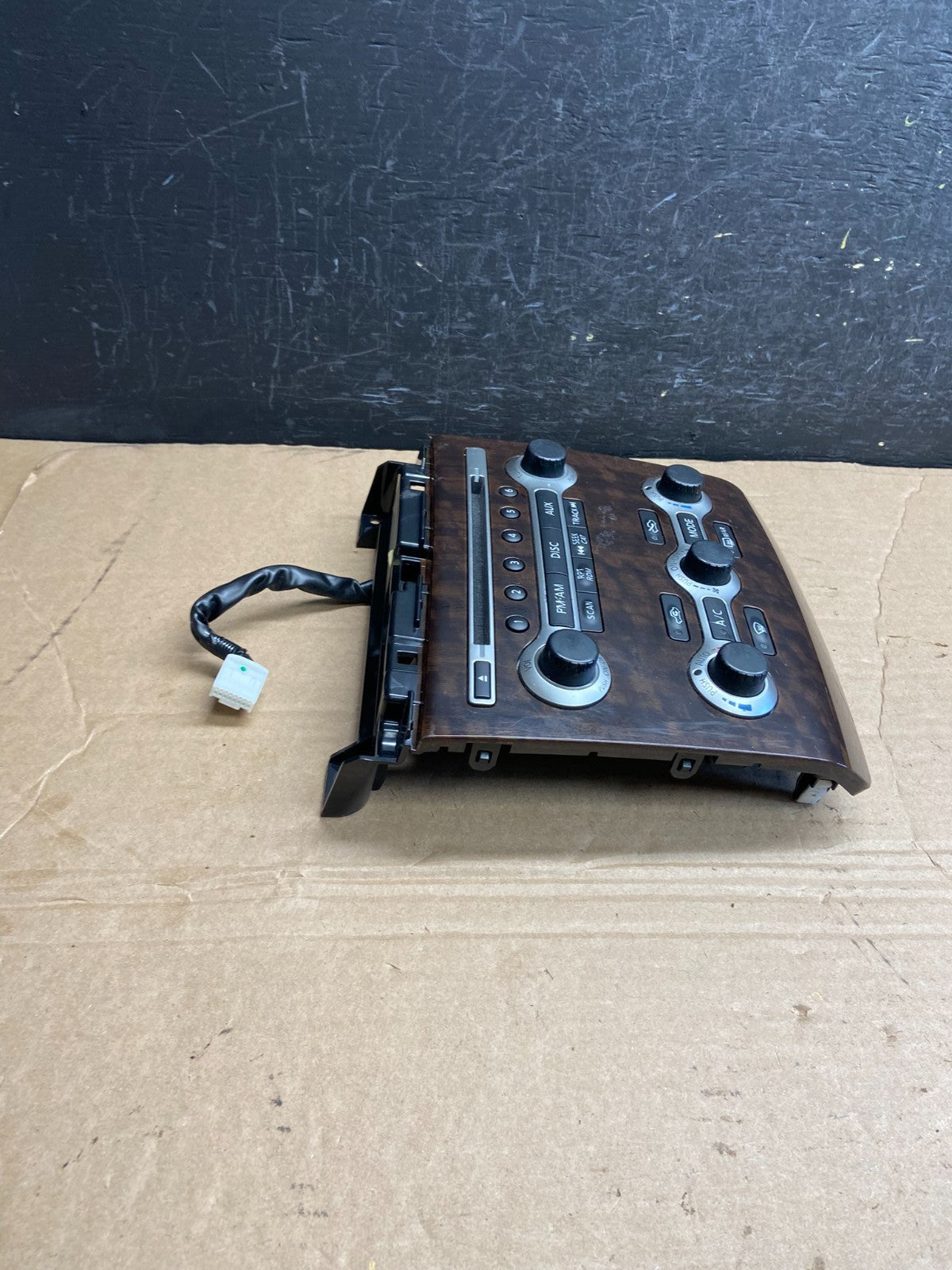 2009 - 2014 Nissan Maxima Radio Panel Climate Control Bezel Trim AF1892 DG1