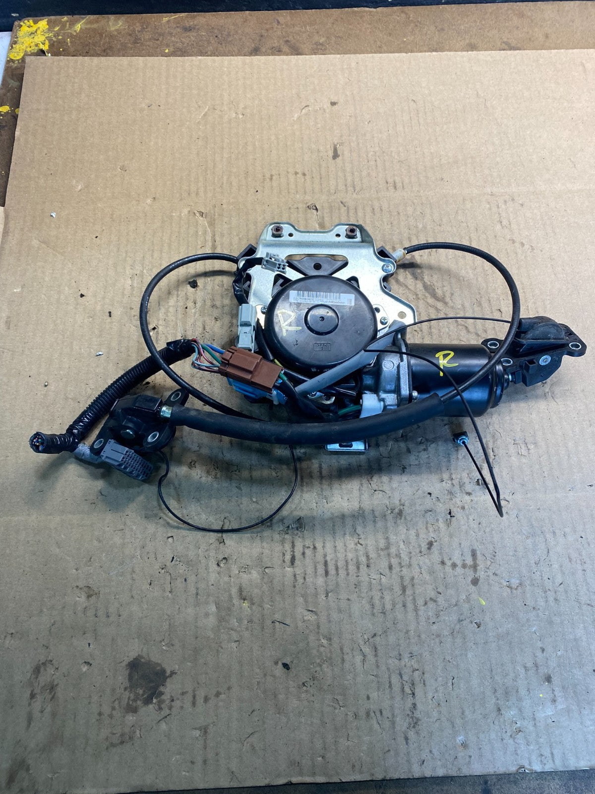 2005 - 2010 Honda Odyssey Rear Right Sliding Door Lock Actuator Motor AA7745 DG3