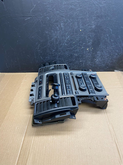 2010-2012 Ford Taurus Front Center Console Climate Radio Control Panel ad2047 DG1