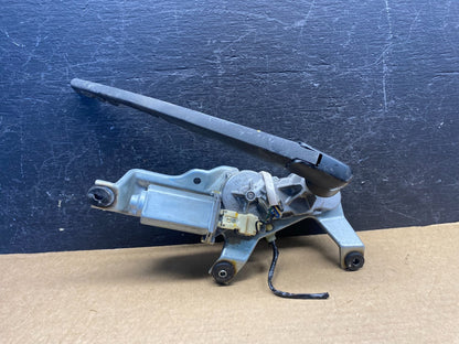 2005 to 2009 Subaru Legacy Outback Rear Windshield Wiper Motor AF76740