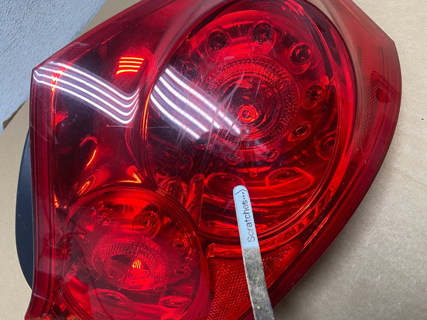 2007 to 2013 Infiniti G35 G37 Sedan Right Passenger Rh Tail Light AF7270 DW3
