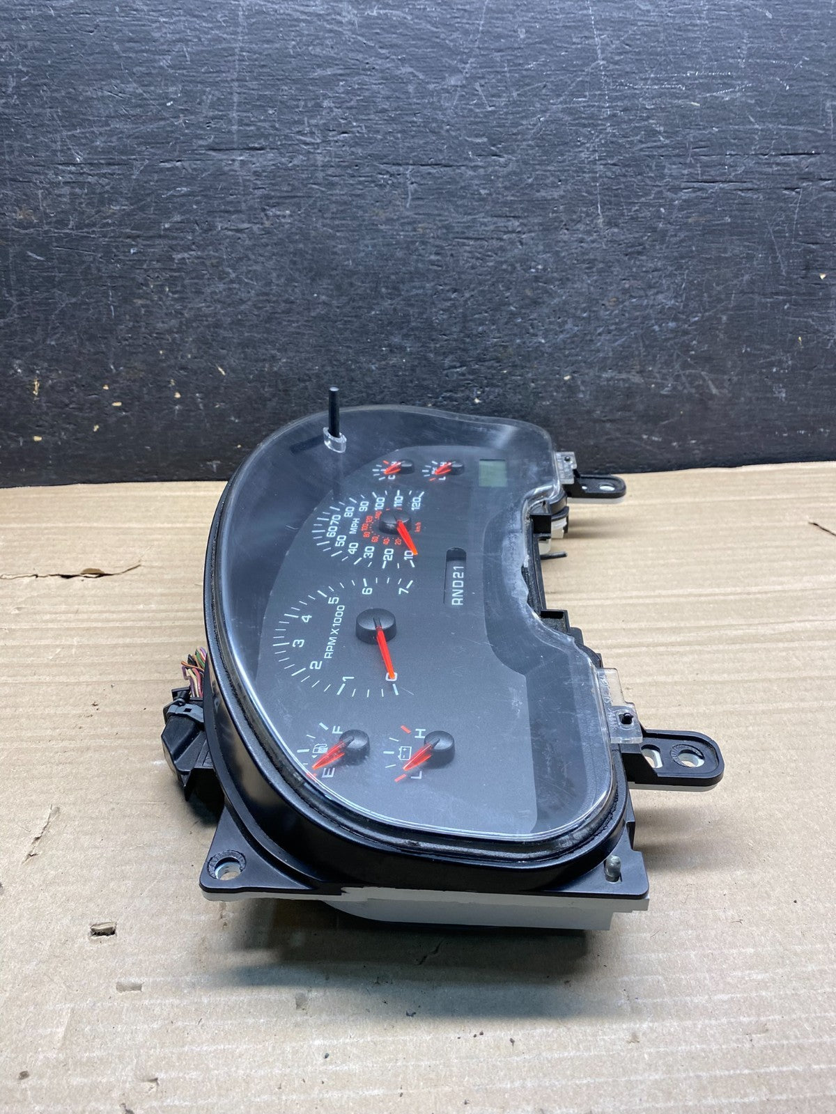 2004 2008 Ford F150 F-150 Speedometer Cluster Gauge AH9933 DG1