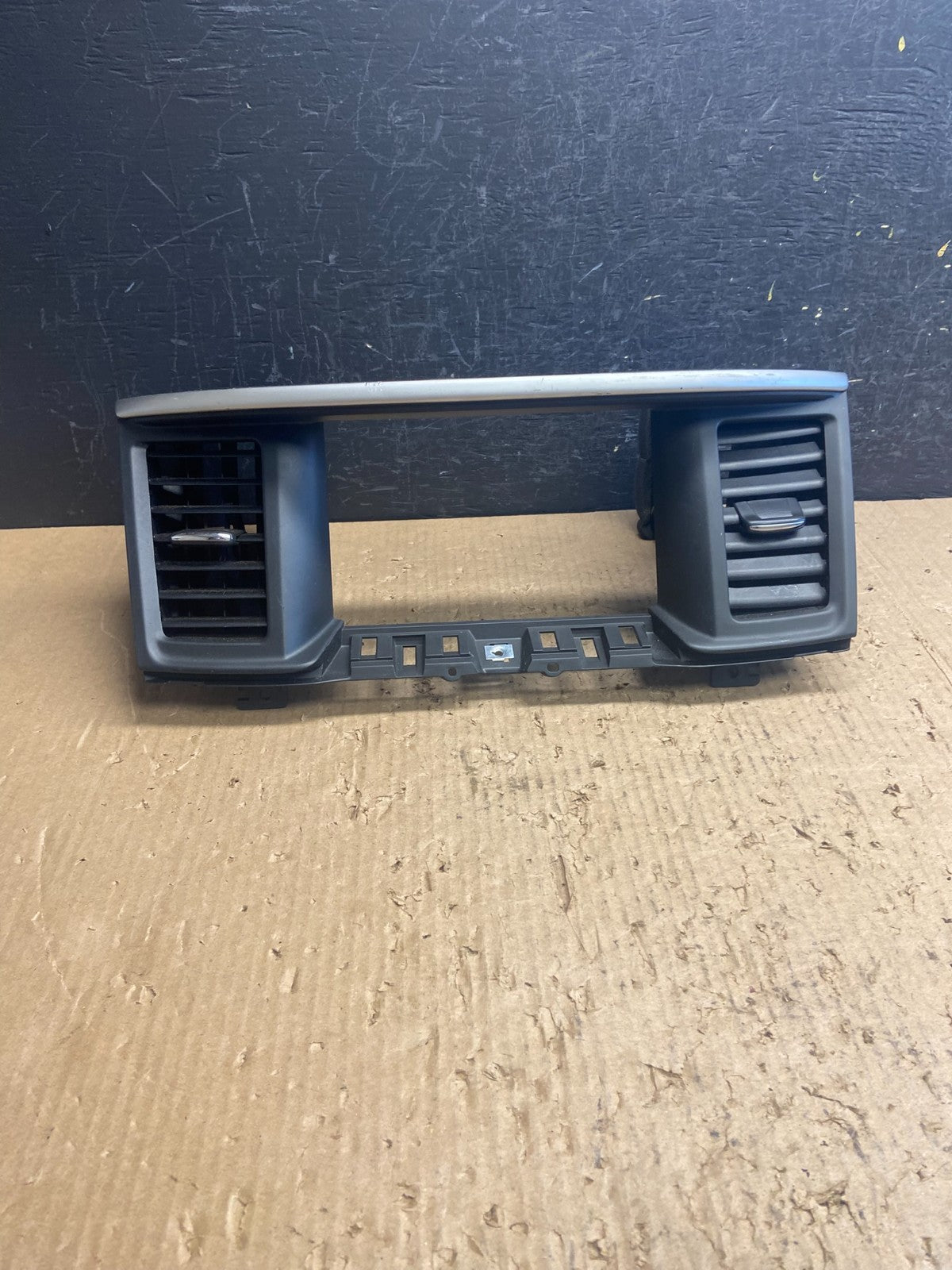 2013 to 2020 Nissan Pathfinder Center Dash Radio Trim Bezel Surround AF1512 DG0