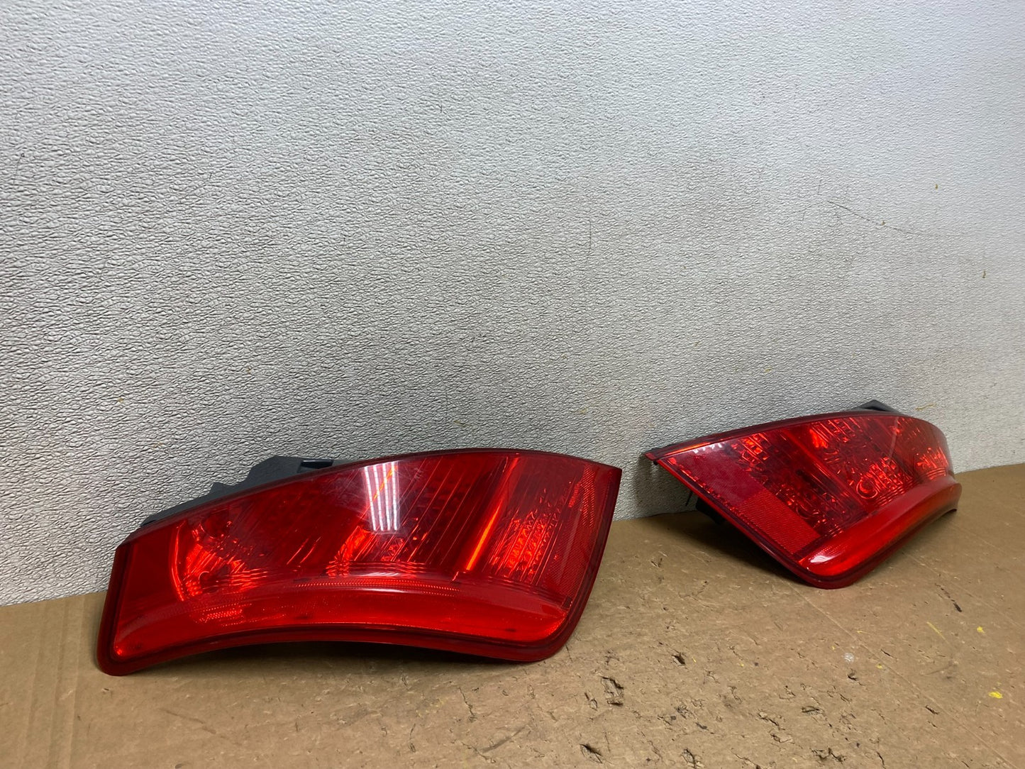 2003 2004 2005 Nissan Murano Left+Right Side Tail Lights Oem V8102 DW2