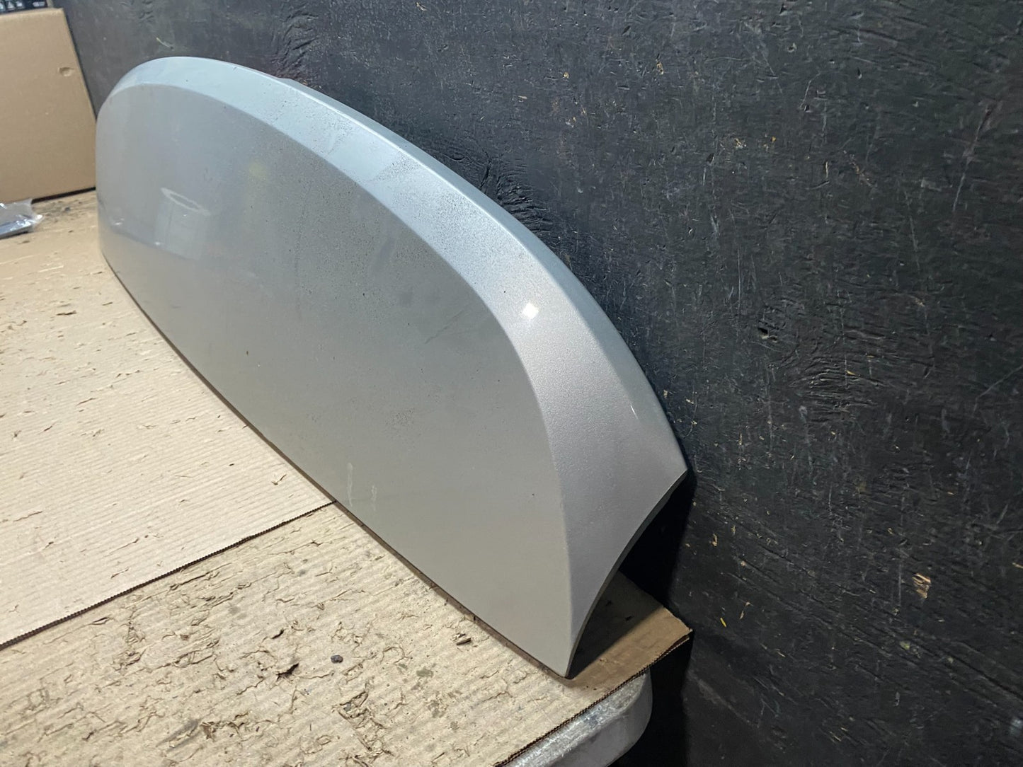 2011 to 2013 Jeep Grand Cherokee Rear Spoiler Wing OEM  X8140   DG1