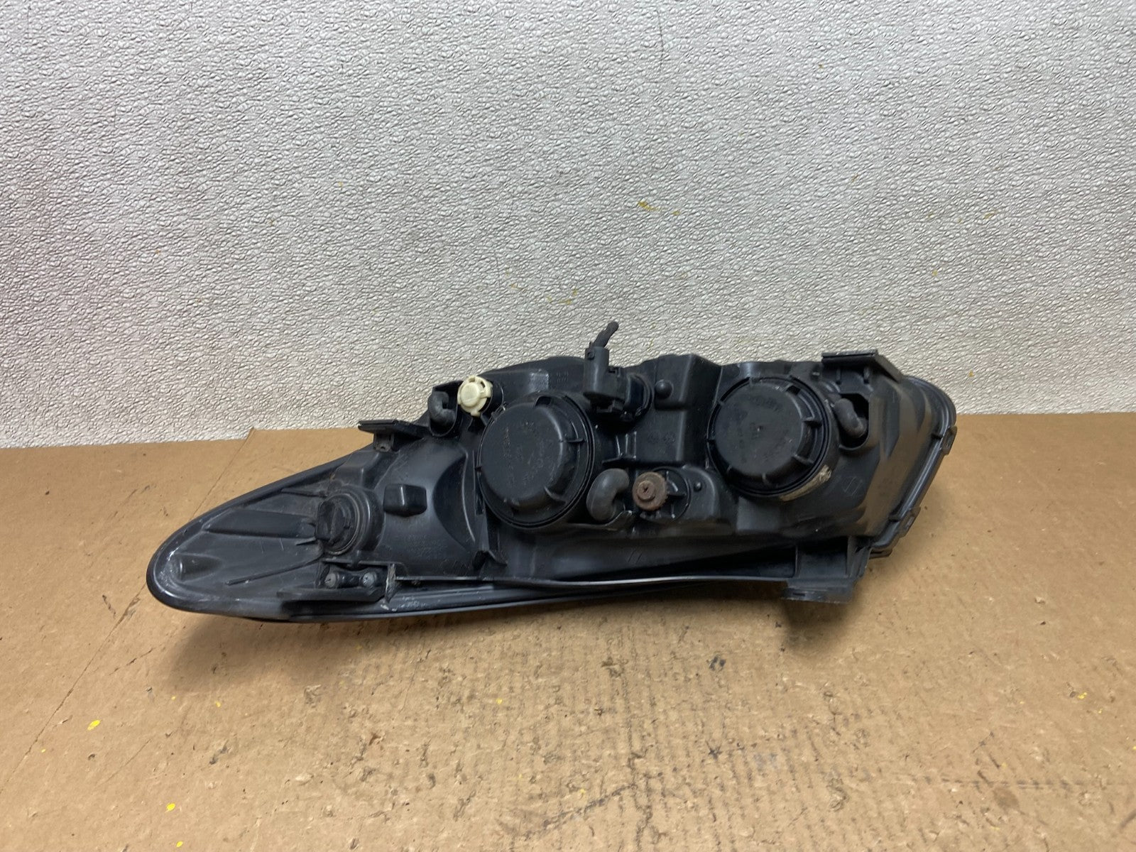 2007 2008 2009 2010 Hyundai Elantra Right Passenger Side Headlight OEM Z9457 DW5
