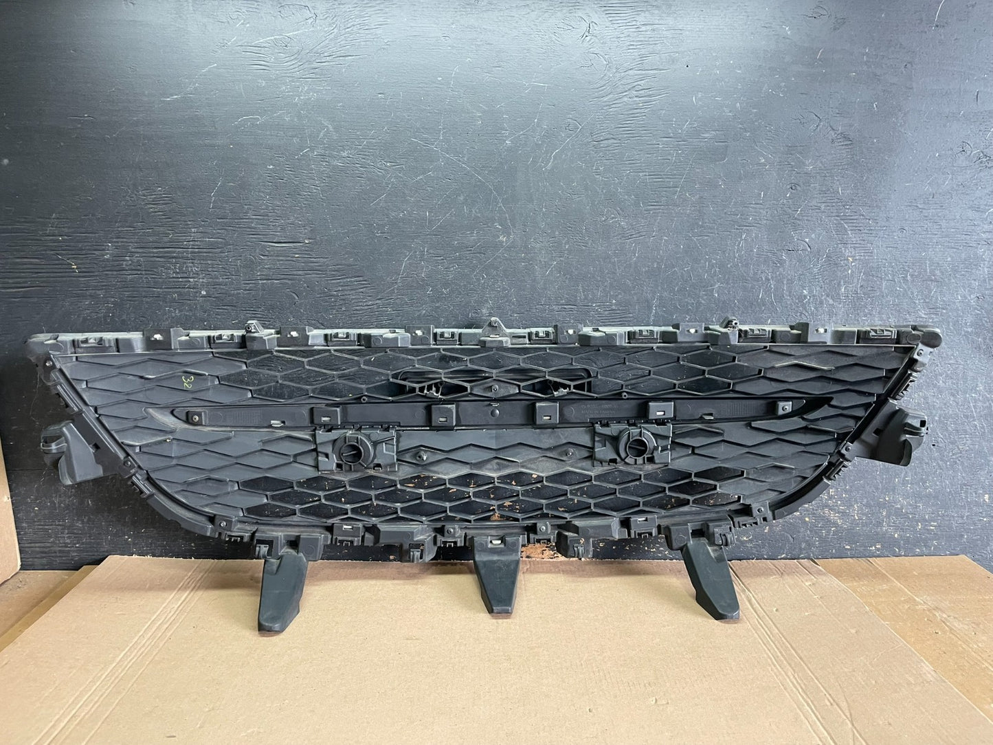 2010 to 2012 Mazda CX9 CX-9 Front Lower Grill Grille Emblem Aftermarket Z8564 DG3
