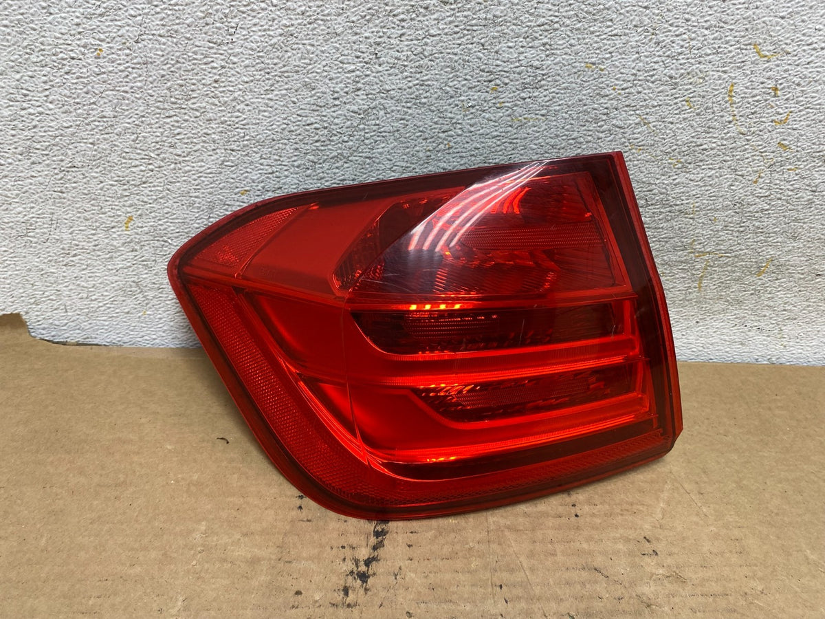 2012-2015 Bmw 3 Series F30 Sedan Left Driver LH Side Tail Light AH7999 DW0