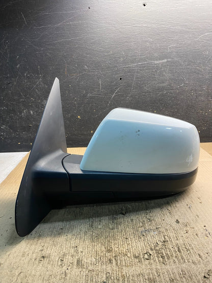 2008-2010 Toyota Sequoia Left Driver Turn Sgn  View Door Mirror OEM Z2514 MS0