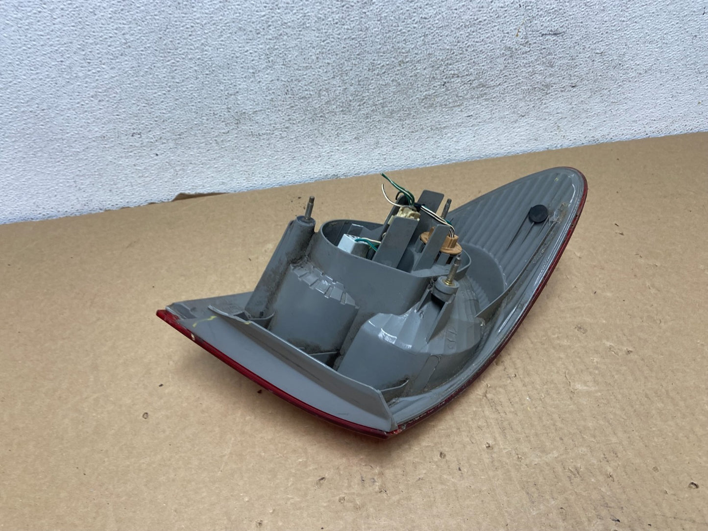 2003 to 2005 Toyota Corolla Right Passenger RH Side Tail Light AF7355 DW6