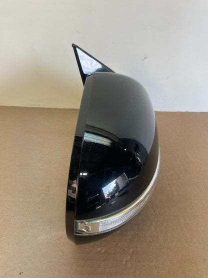 2016 to 2020 Kia Sorento Right Passenger Door Mirror Turn Signal af5642 DG10