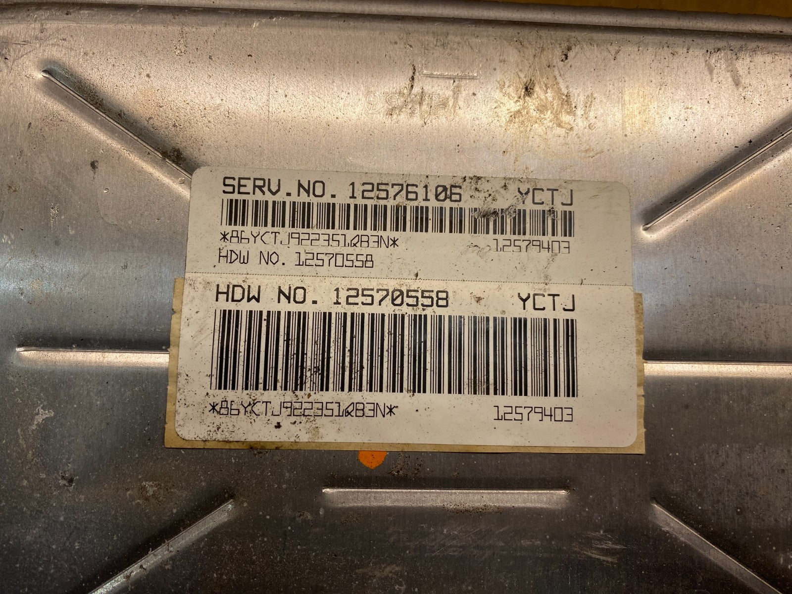2003-2006 Chevrolet Tahoe Silverado Engine Control Unit Module ECM ECU ad7487 DG2
