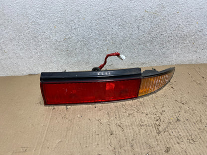 1993 to 1994 Infiniti J30 Driver Right Passenger RH Side Tail Light OEM L6536 DW0
