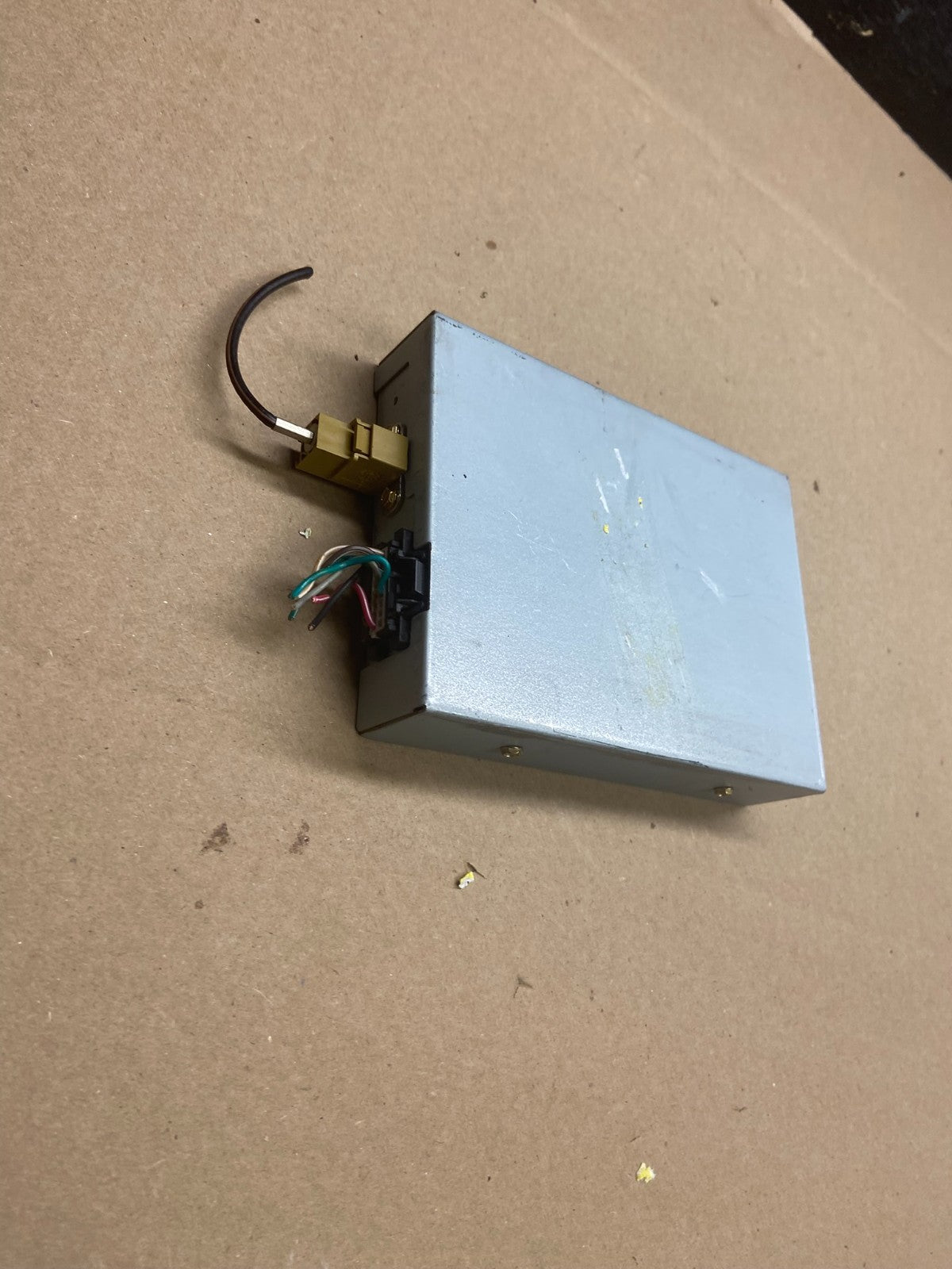 2007 to 2014 GMC Chevy Satellite Radio Receiver Control Module OEM T9063 DG1