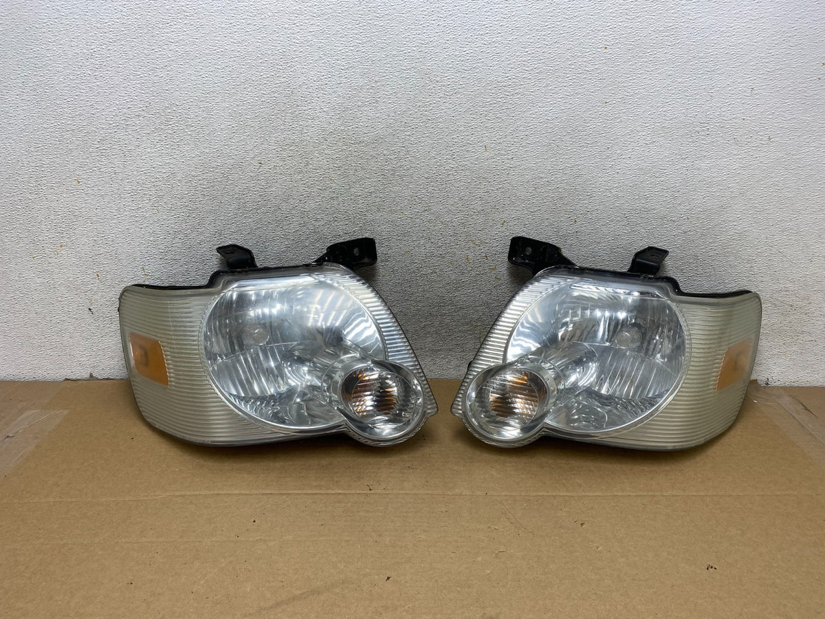 2006 2007 2008 2009 2010 Ford Explorer Left+Right Set Headlights AH7752 DW0