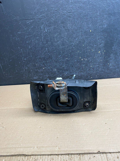 2014 to 2018 Infiniti Q50 Center Console Automatic Gear Shifter AG0049 DG3