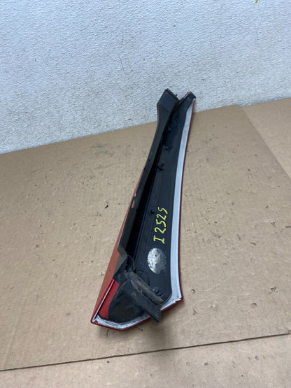 2003 to 2006 Volvo XC90 Left Driver LH Side Upper Tail Light OEM I2525 DW6