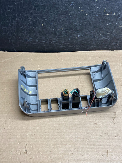 2001-2003 Toyota Sienna Center Console Dash Radio Bezel Trim AH3581 DG3