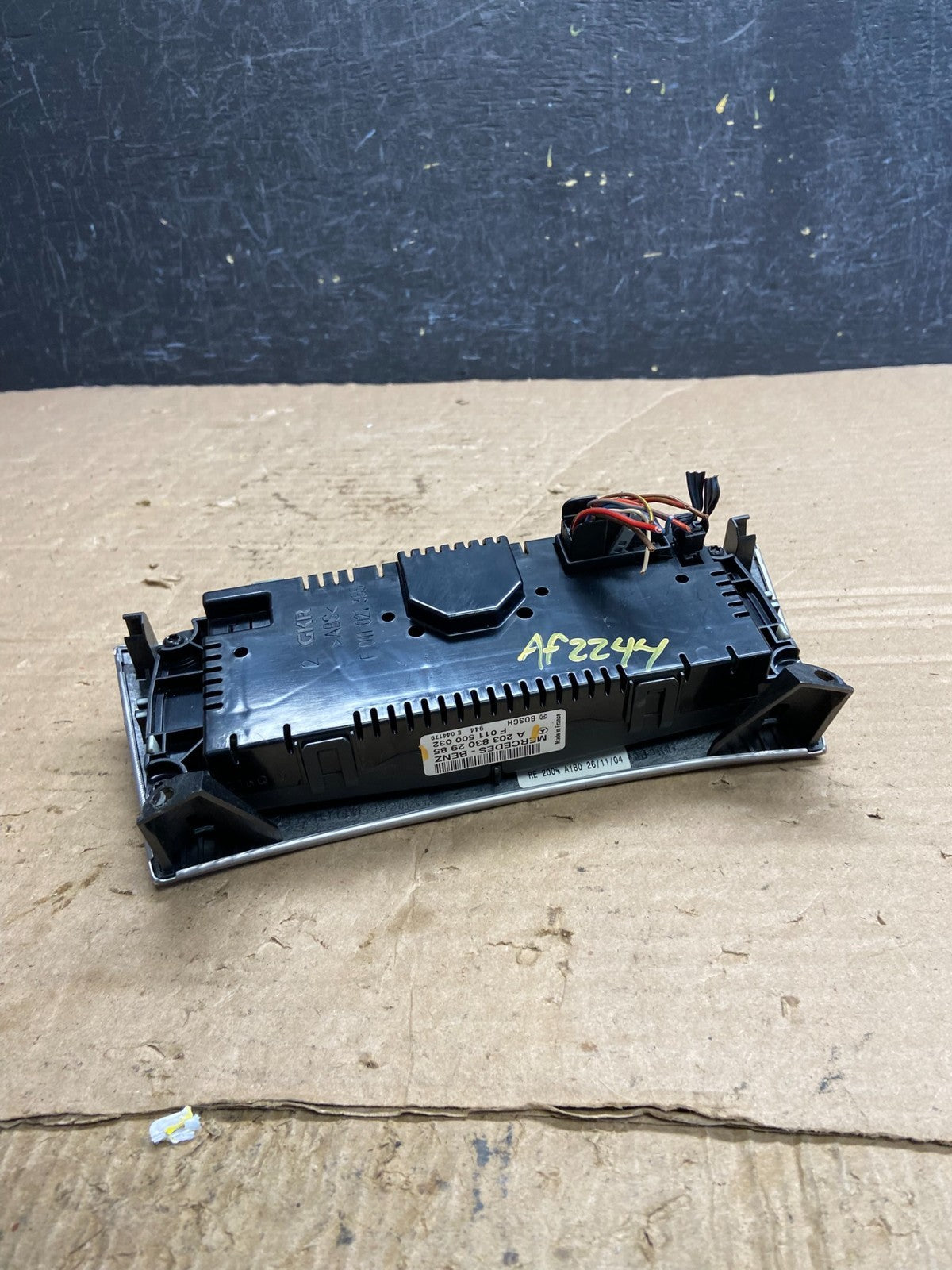 2005-2009 Mercedes W203 C230 C240 A/C Heater Climate Control Trim AF2244 DW5