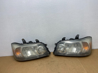 2004 2005 2006 Toyota Highlander Headlights Left+Right Side AC8563 DW0