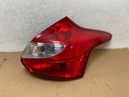 2012-2014 Ford Focus Hatchback Right Passenger Side Rh Tail Light AH4428 DW0