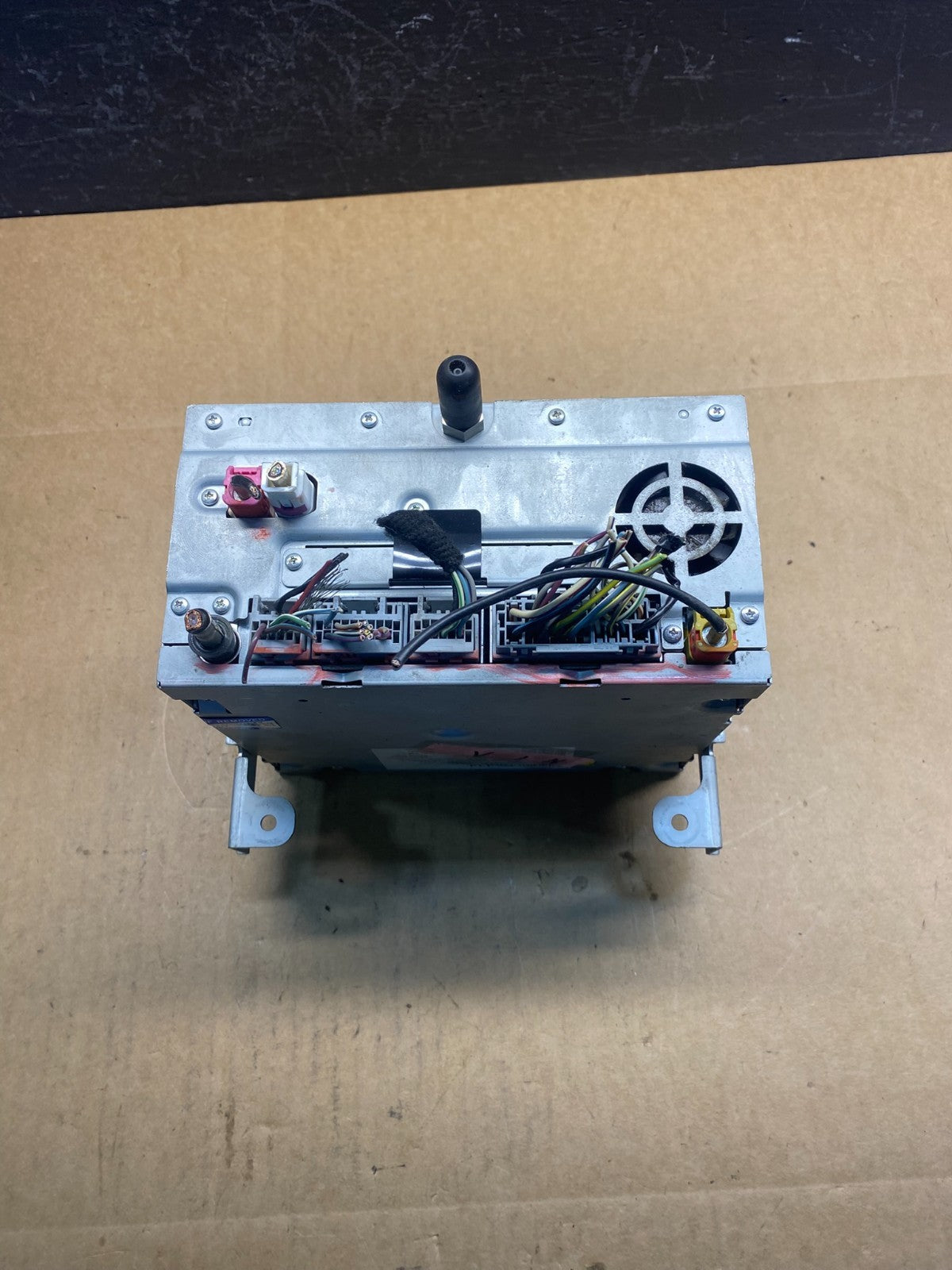 2011  Ford Fusion Radio Audio Receiver AM FM CD MP3 ac2780 DG5